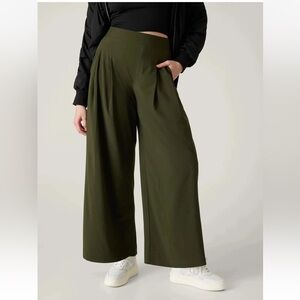 NWT Athleta Brooklyn Heights Pleated Wide Leg Pants Size 6 Tall